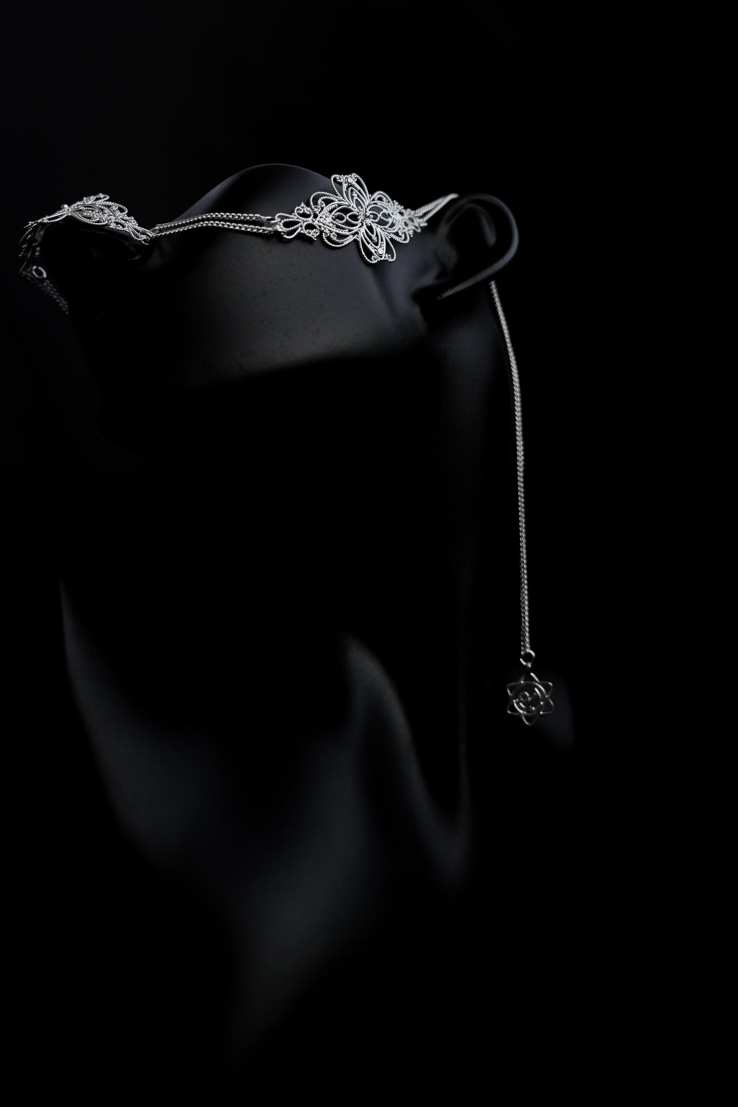 Face Chain "Rose Orbit"