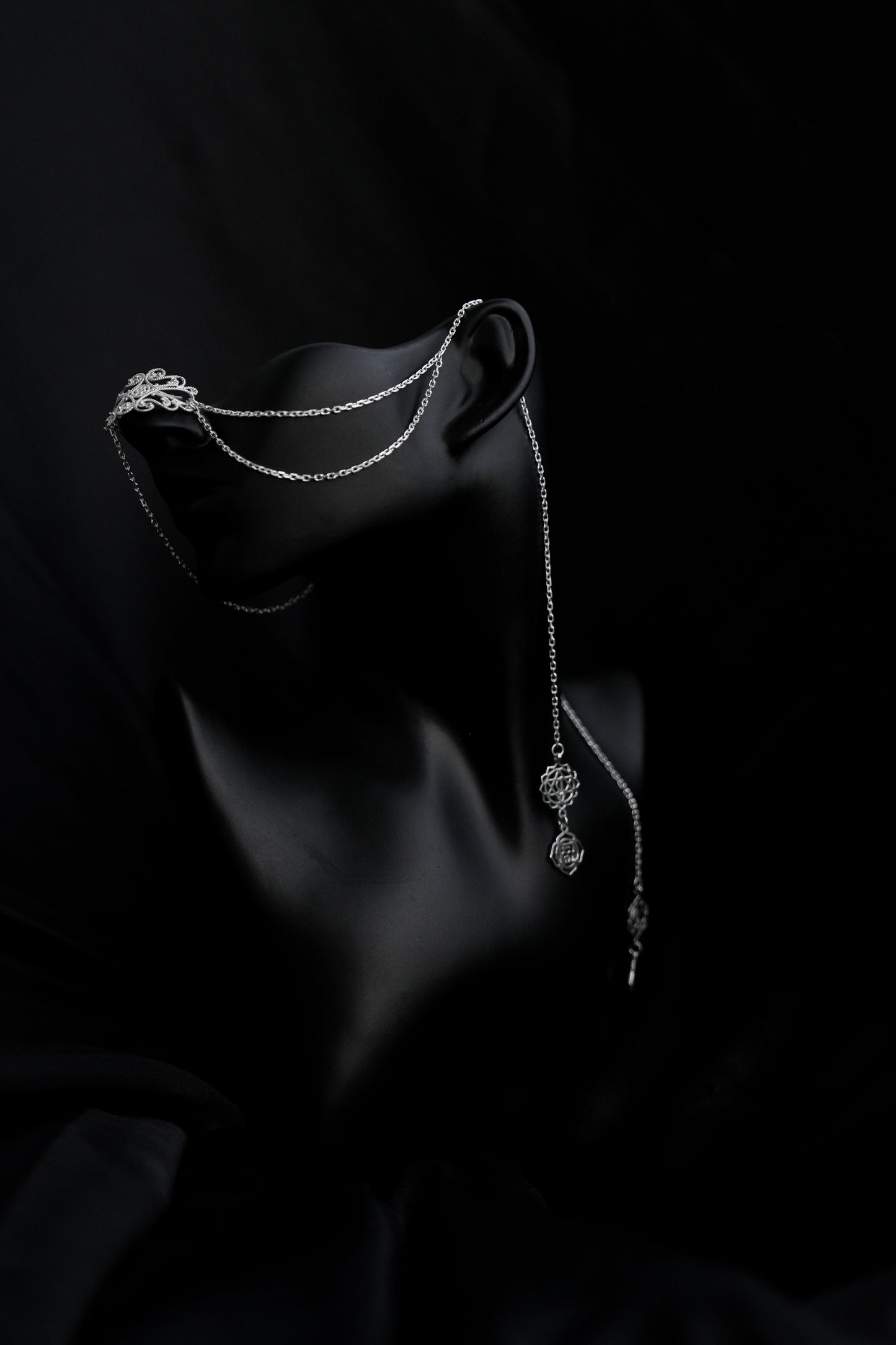 Face Chain "Blossom Halo"