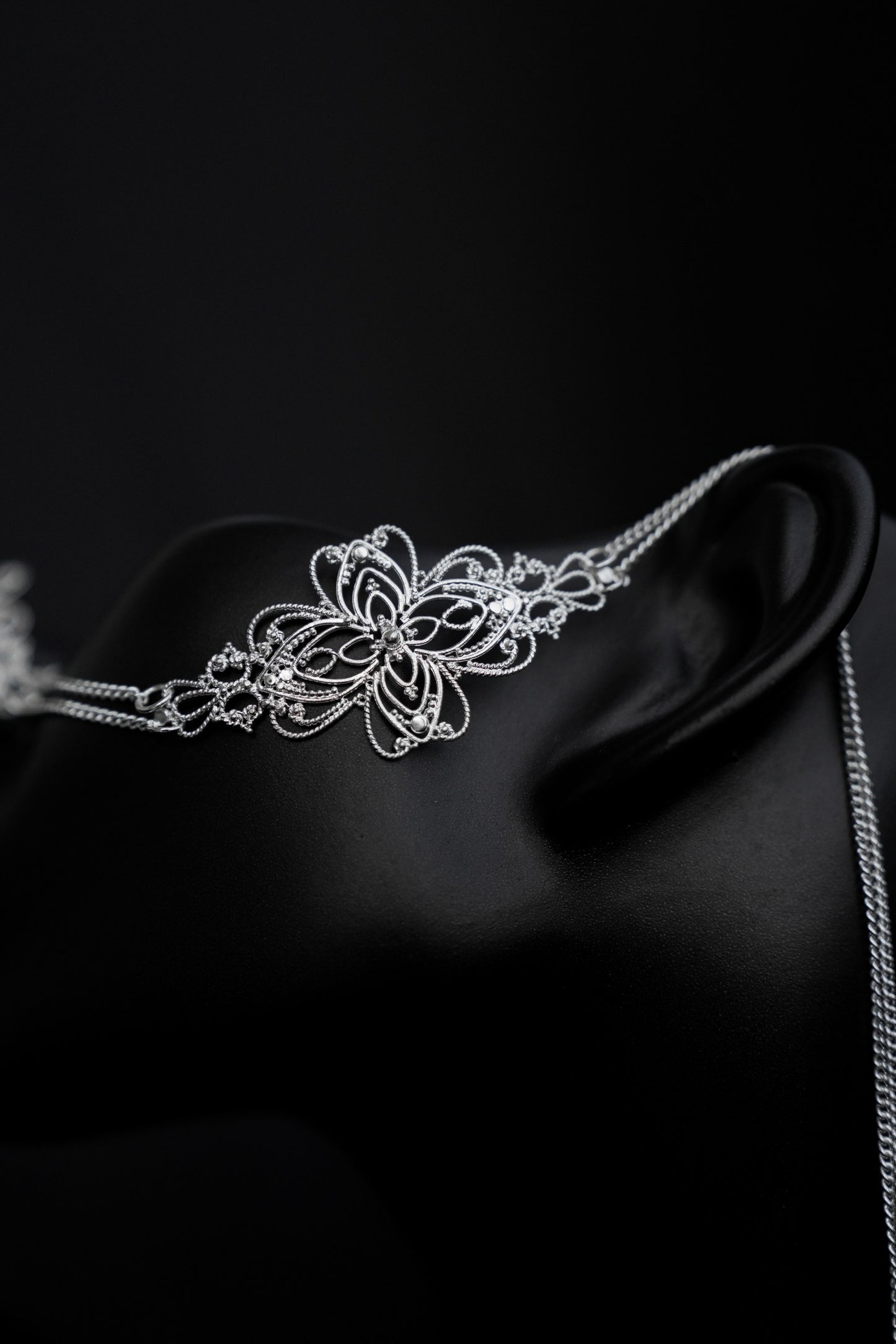 Face Chain "Rose Orbit"