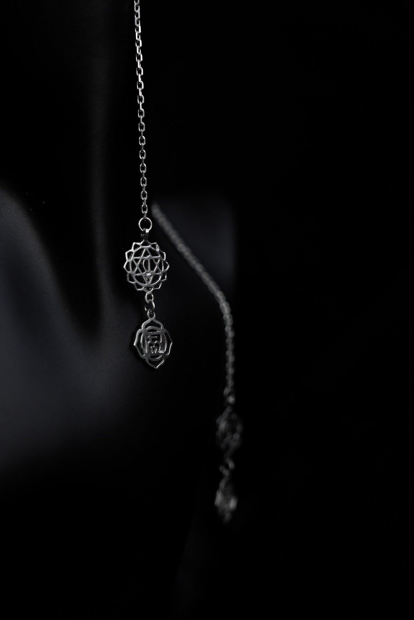 Face Chain "Blossom Halo"